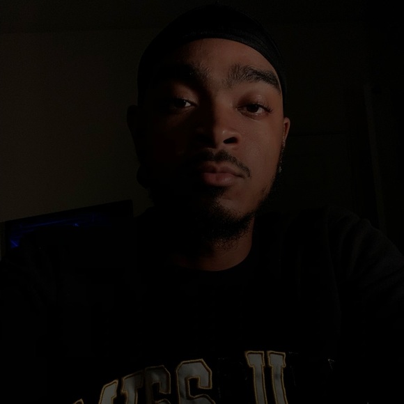 Meet your Posher, David - Picture 1 of 1